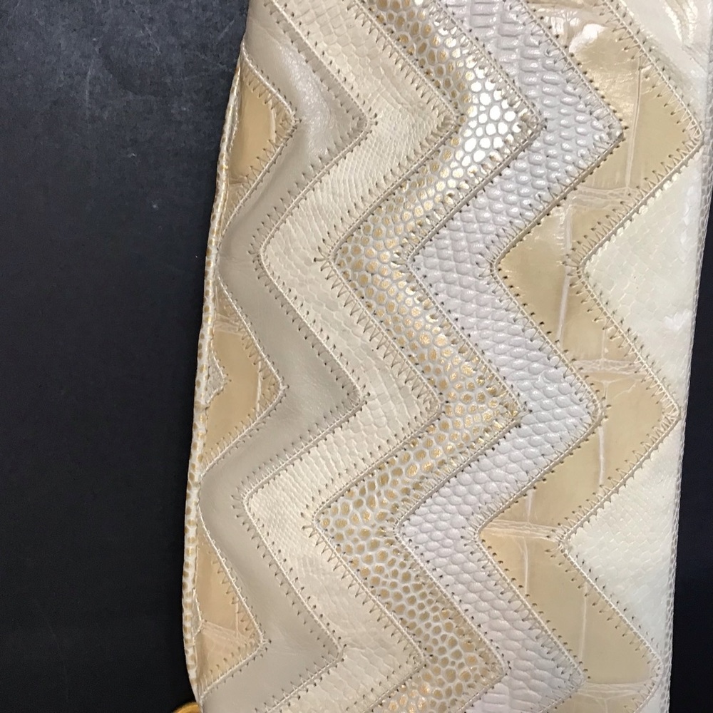 Sharif Zigzag Pattern Clutch - image 6